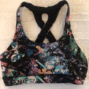 LuluLemon time to sweat bra size 4